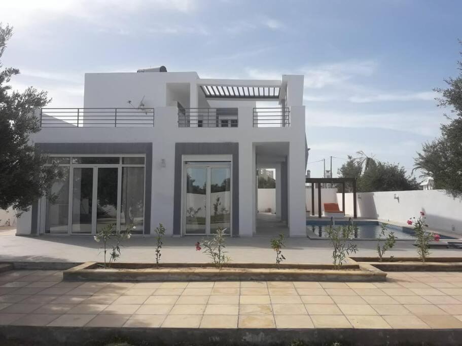 Magnifique Villa Avec Piscine Sur L'Ile De Djerba Pour Vacances Arkou Kültér fotó